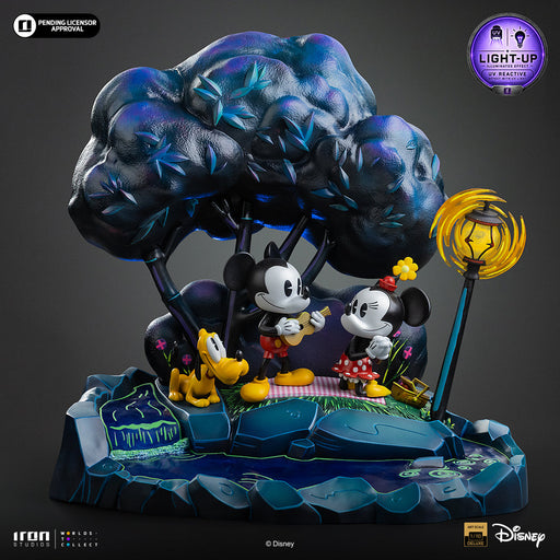 Disney: Mickey, Minnie and Pluto's Day at the Park Deluxe
