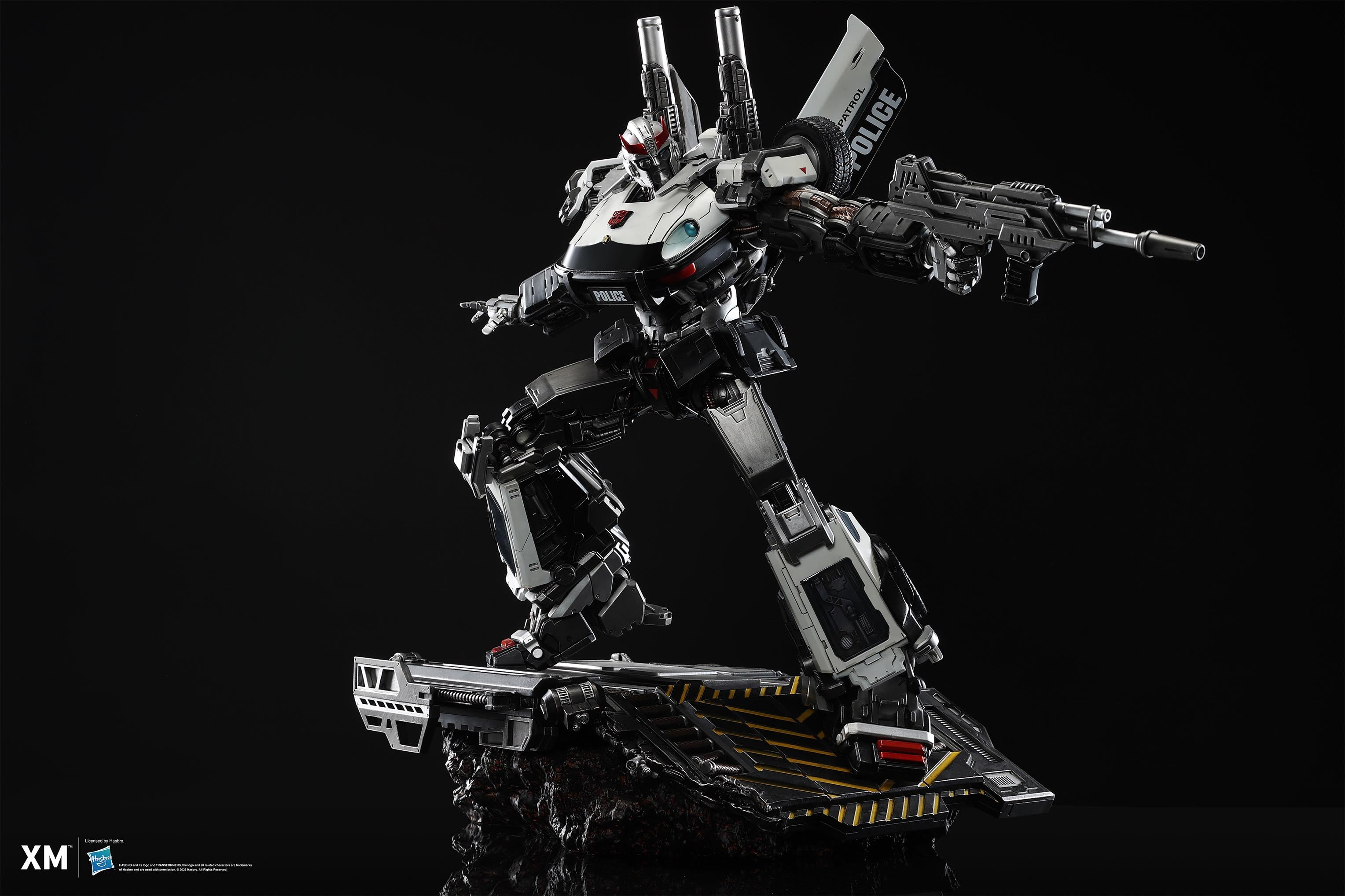[未開封] ハズブロ トランスフォーマー プロール PROWL Transformers: Prowl Tenth Scale Statue — Secret Compass