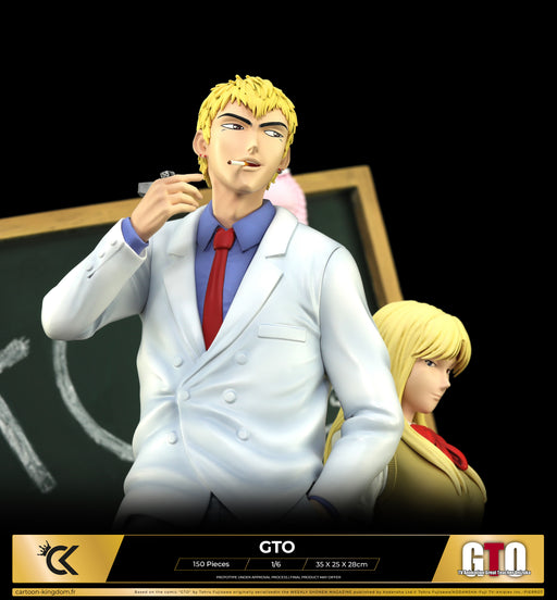 Great Teacher Onizuka GTO: Onizuka Eikichi and Urumi Kanzaki