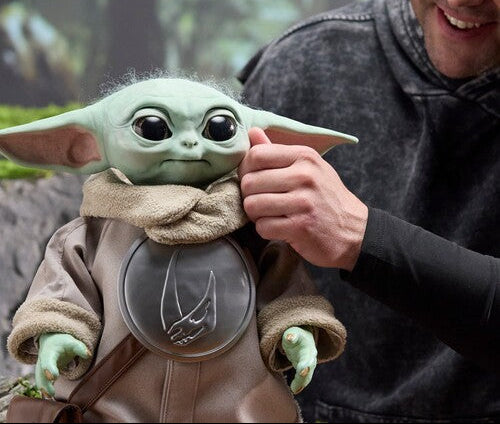 Star Wars The Mandalorian & Grogu (2026): Grogu Life Size