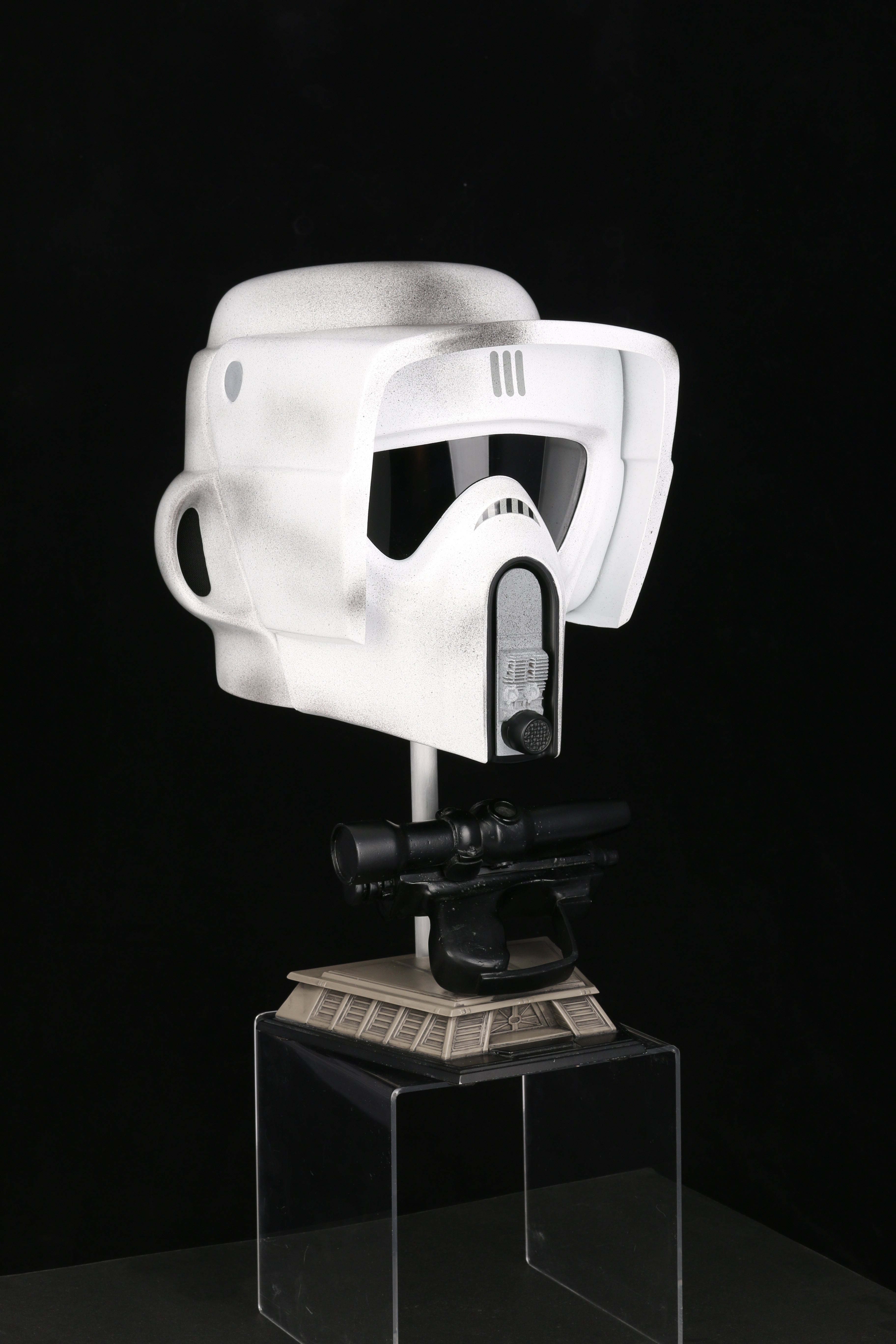 Star Wars Return of the Jedi: Biker Scout Trooper Helmet Legend Editio — Secret Compass