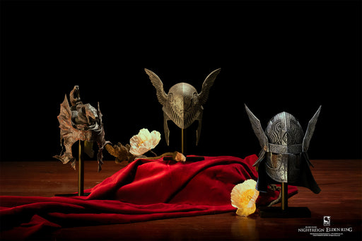 Elden Ring: Trio Helmets