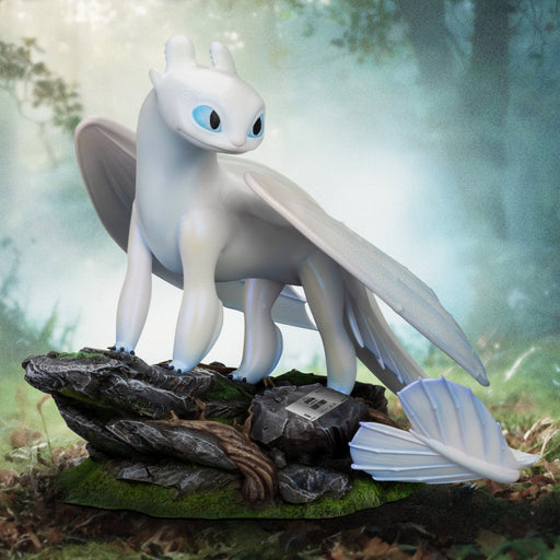 How to Train Your Dragon 3 The Hidden World (2019): Light Fury