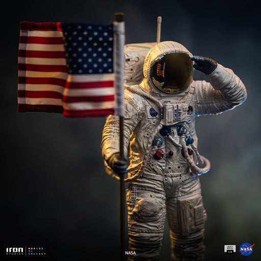 NASA: Apollo 11 Astronaut 1/4 Scale