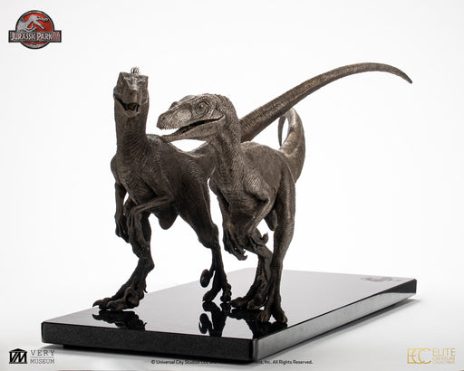 Jurassic Park III (2001): White Queen & Blood Knight Pair of Velociraptors 1/8 Scale Bronze