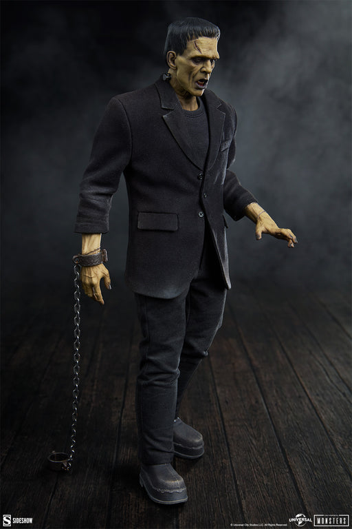 Universal Monsters Frankenstein (1931): Frankenstein Deluxe Plus Edition