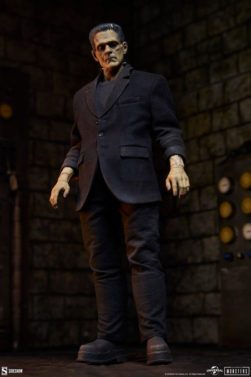 Universal Monsters Frankenstein (1931): Frankenstein