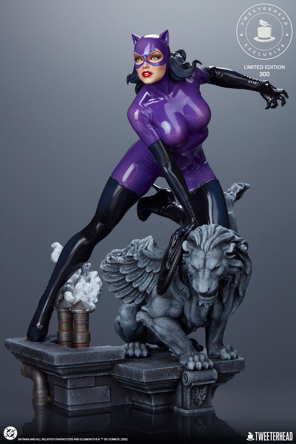 DC Comics: Catwoman Sixth Scale (Purple Edition) — Secret Compass
