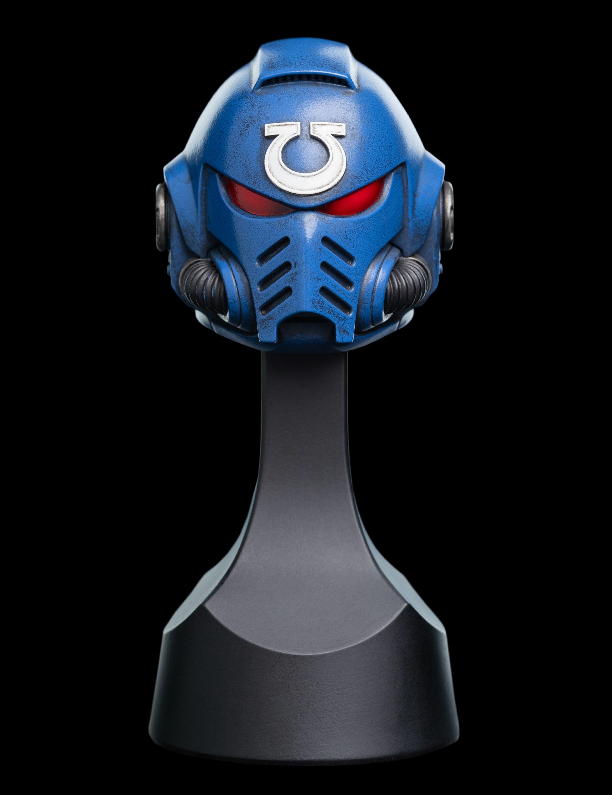 Warhammer 40k: Ultramarines Miniature Helmet