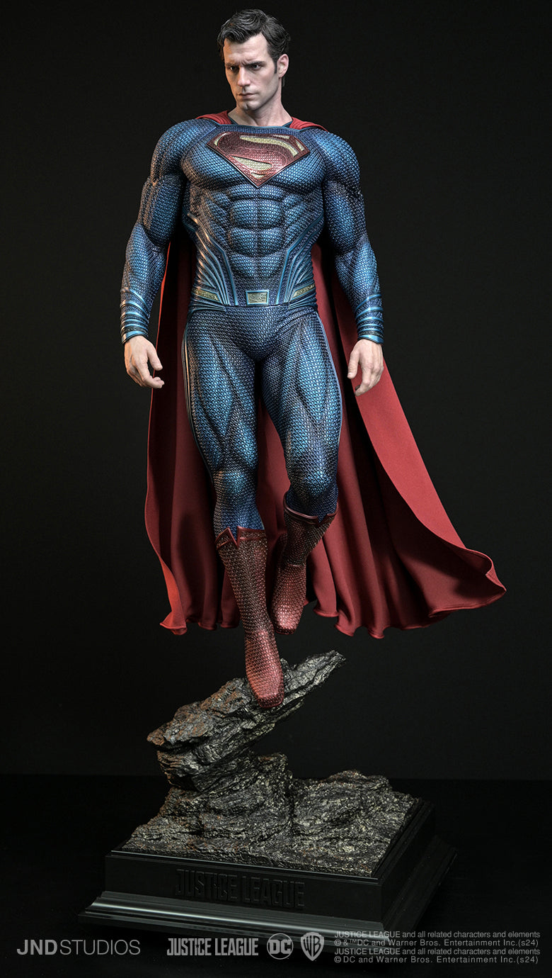 FIRST LOOK: Man of Steel – 1/4 Scale Figure – Black Suit Superman –